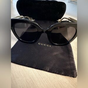 Authentic pre owned Gucci sun glasses